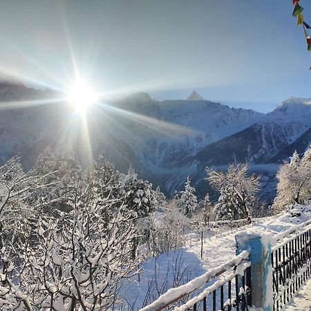 Silk Route Home Stay Калпа Екстериор снимка