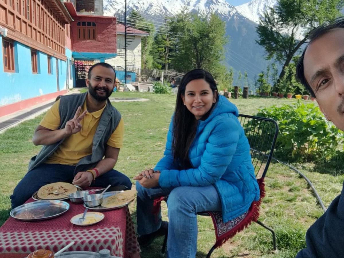 Silk Route Home Stay Калпа Екстериор снимка
